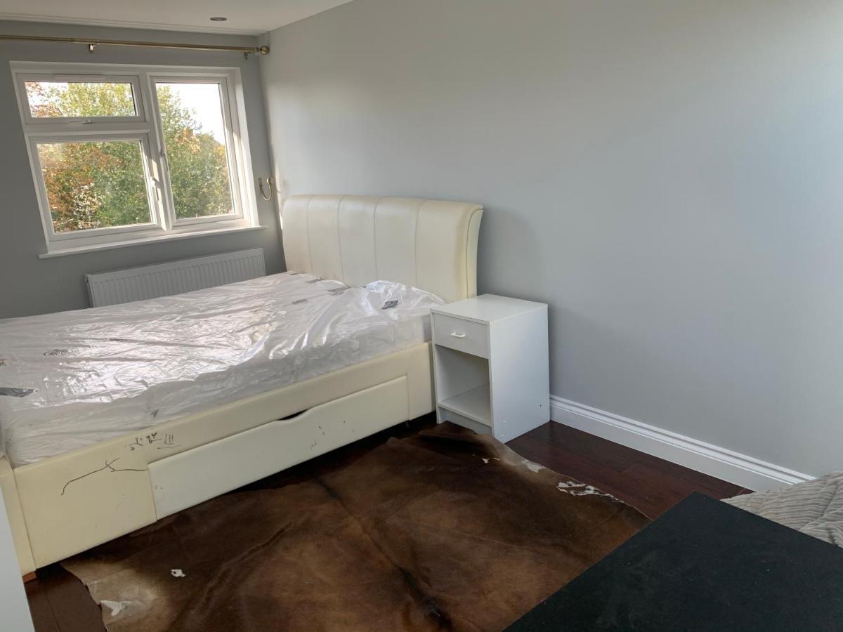 Baoyan Bed & Breakfast London Exterior photo